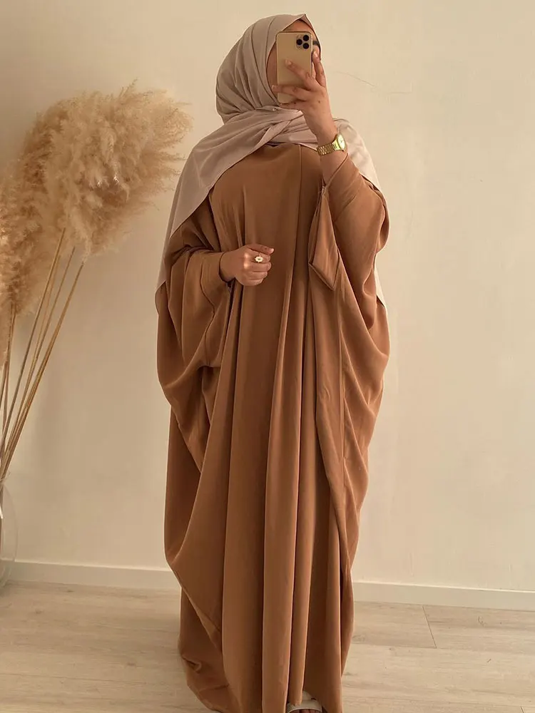 Abaya moderne pour femmes - longue robe de prière